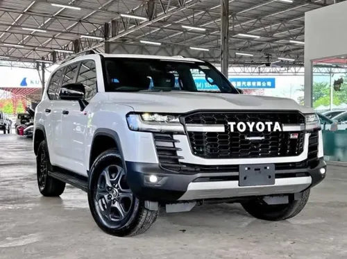 Toyota Lc300 GR