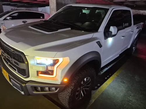 Ford F-150 Raptor