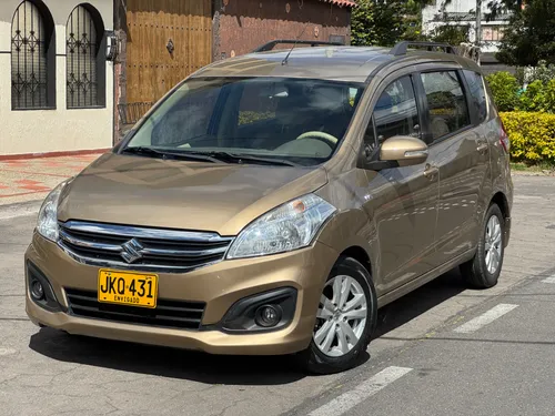 SUZUKI ERTIGA 2017 AUTOMATICA 7 PUESTOS