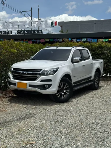 Chevrolet colorado 4x4 diésel ltz 2020