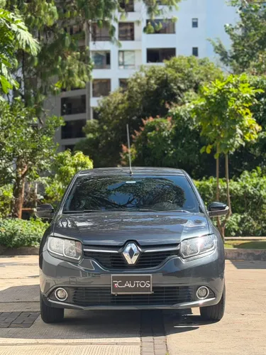 Renault Logan Privilege