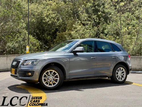 Audi Q5 3.2 Luxury FSI Quattro 2012