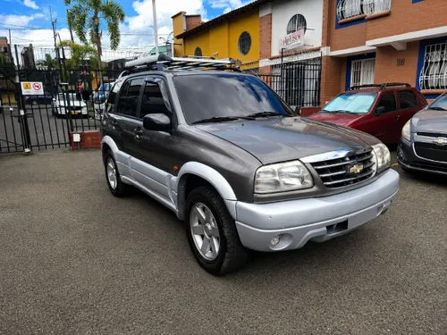 Chevrolet Grand Vitara 2004 V6 2.5L 4x4