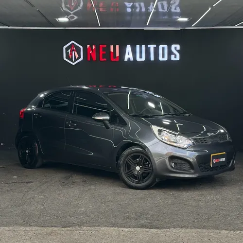 KIA RÍO UB EX 2013