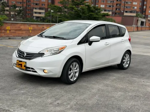 Nissan Note 1.6  Automático - 2017