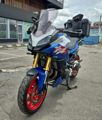 BMW F900XR DYNAMIC
