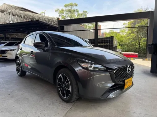 Mazda 2 Grand Touring LX 2027