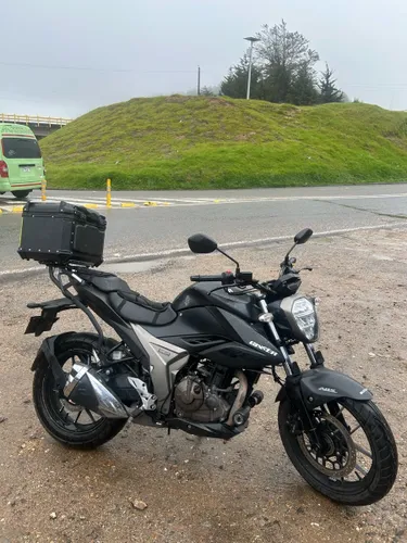 Suzuki Gixxer 250 modelo 2020