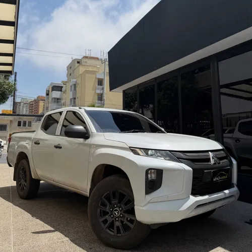 MITSUBISHI L200 GLX