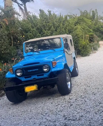 Toyota FJ40