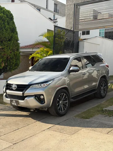 Toyota Fortuner SW4 street blindada 2020