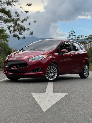 Ford Fiesta Titanium 2015