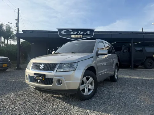 SUZUKI GRAND VITARA SZ 4x2 2010