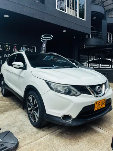 Nissan qashqai exclusive