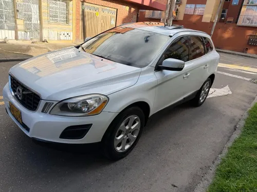 VOLVO XC60 2012