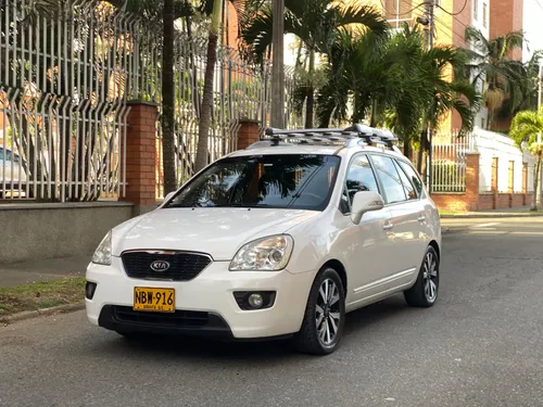 KIA CARENS EX 2.0 2013 AUTOMATICA