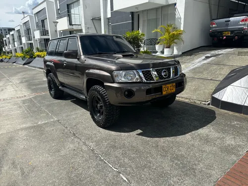 Nissan Patrol 2007 3.0 diesel 4x4