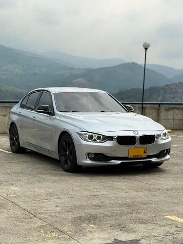 BMW 328i 2012 2.0 F30