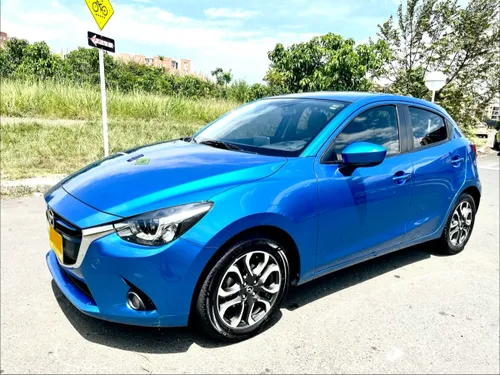 Mazda 2 Gran Touring Automático 2016