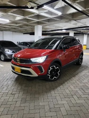 Opel Crossland 2023 AT  14.000 km  Garantía hasta 8 aos