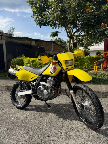 Suzuki DR 650
