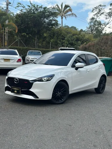 Mazda 2 Grand Touring 2026