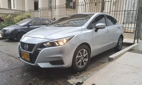 2022 Nissan versa automatico sense unico dueo info 3136614176