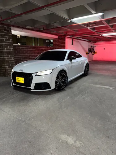 AUDI TT COUPE 2.0