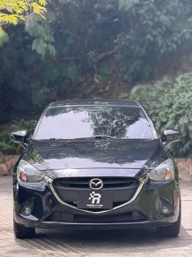 Mazda 2 Touring AT 2017