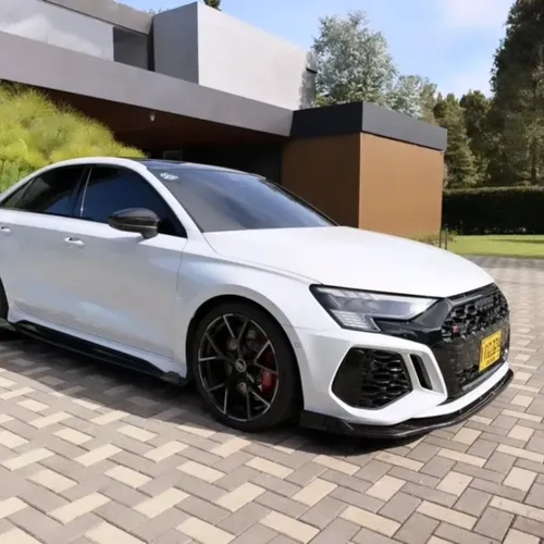 VENDO AUDI RS3 SEDAN 2024