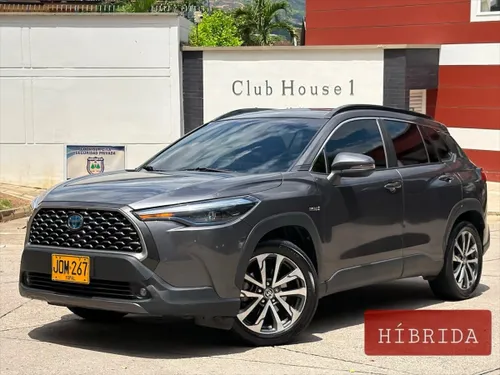 Toyota Corolla Cross seg híbrida 2022
