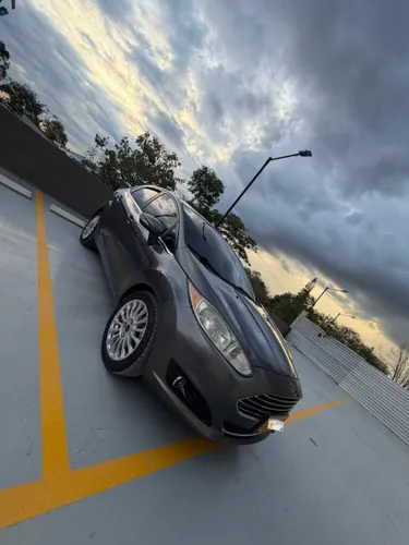 Ford Fiesta Titanium 2015