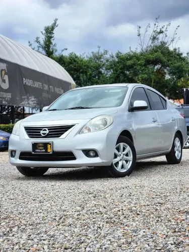 Nissan Versa 1.6 Advance