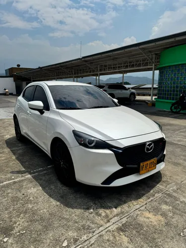Mazda 2 Grand Touring
