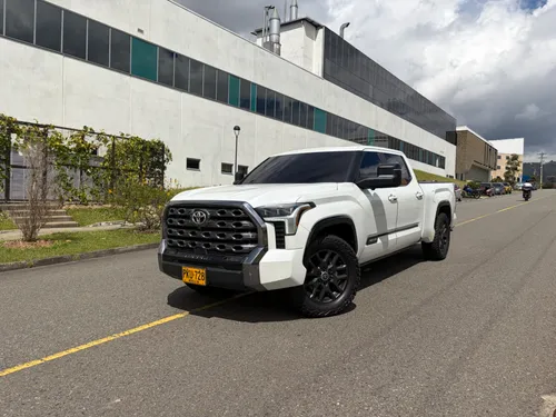 Toyota Tundra platinum 2024