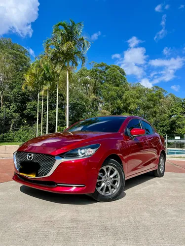 Mazda 2 Sedan Touring 2022