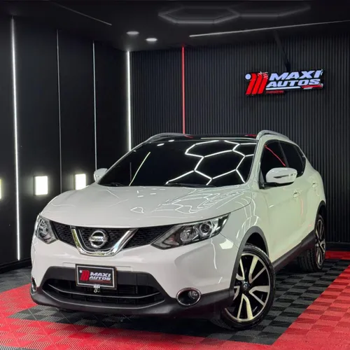 NISSAN QASHQAI EXCLUSIVE 2018 2.0L AUTOMÁTICA 4X4 BLANCA KMS 77.800