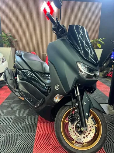 YAMAHA NMAX CONNECTED 2025 V2