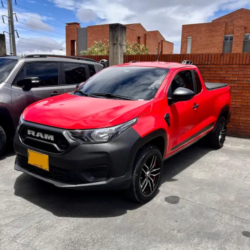 RAM 700 SLT