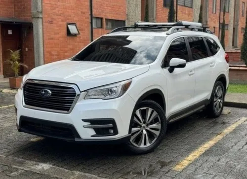 Subaru Evoltis 2022 8 puestos