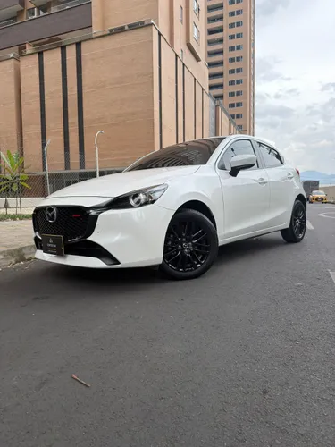 Mazda 2 Grand Touring 2025