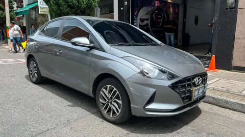 HYUNDAI ACCENT HB20S AUTOMÁTICO 1.6CC 2023