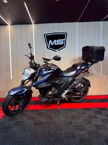 SUZUKI GIXXER250