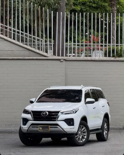 Toyota Fortuner Srv 2024