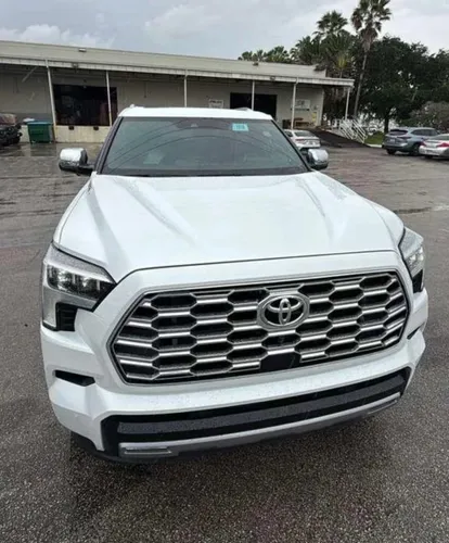 Toyota Sequoia Capstone 2026