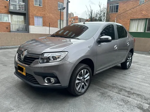 RENAULT LOGAN 1.6 INTENS MECANICO 2023 - 11.800KM