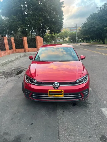 VOLKSWAGEN POLO HIGHLINE 2025