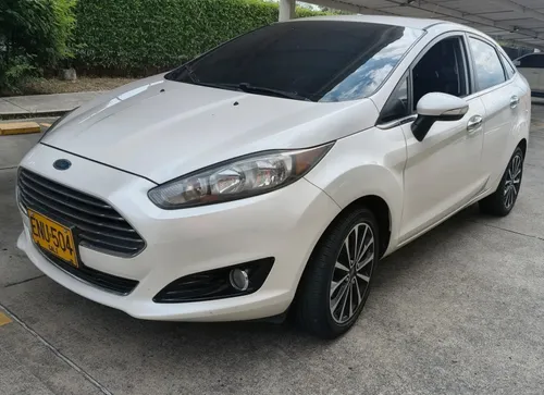 FORD FIESTA TITANUUM 2018