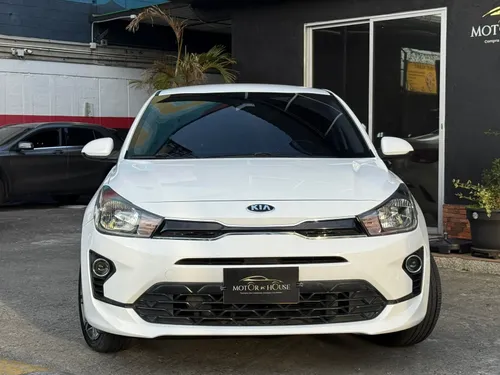 KIA RIO VIBRANT 2022 DISPONIBLE