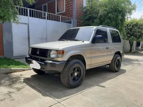 Mitsubishi Montero 2008 hard top motor 2400cc 4x4